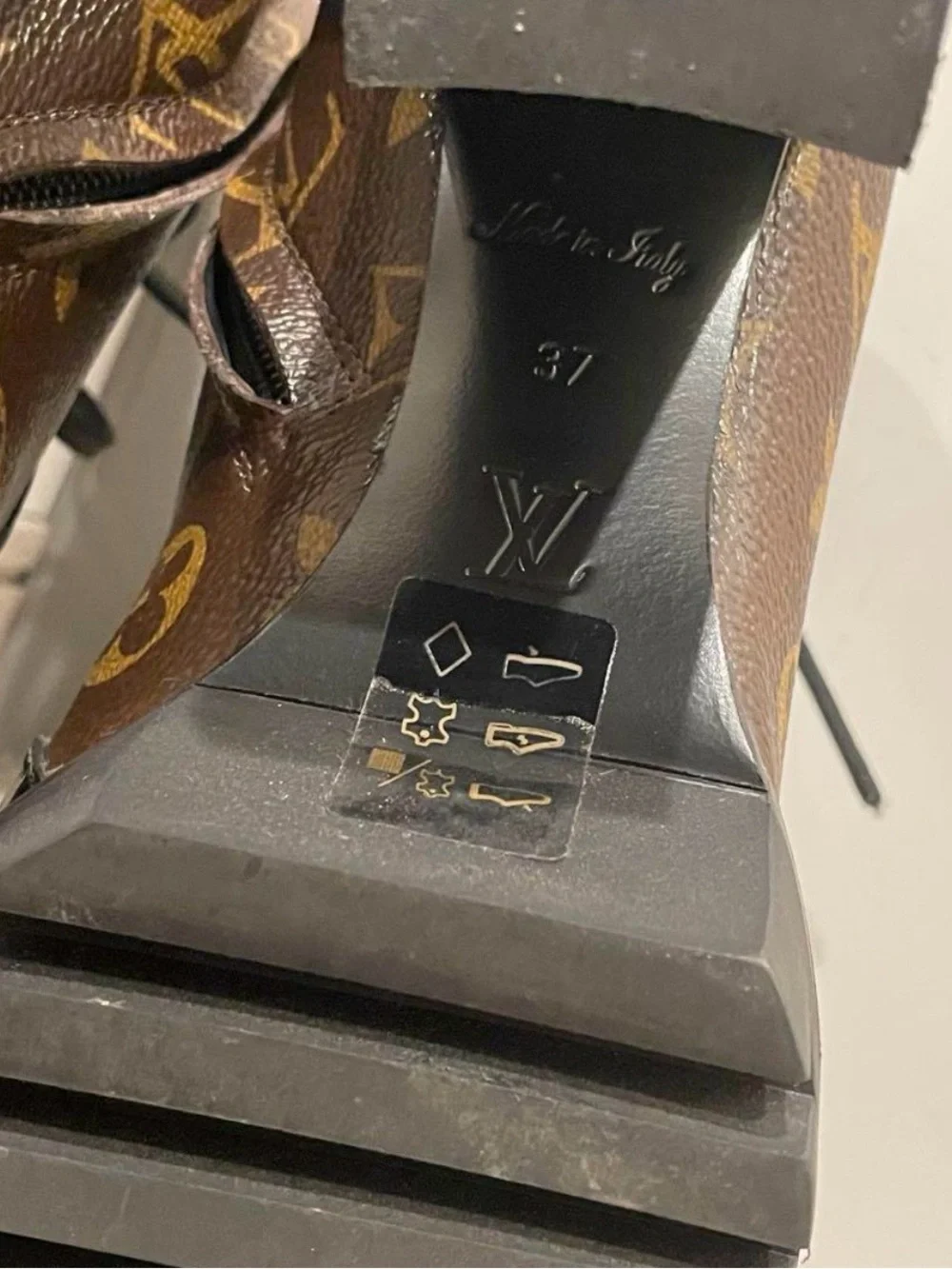 Louis Vuitton Star Trail Monogram Ankle Boots Size 37